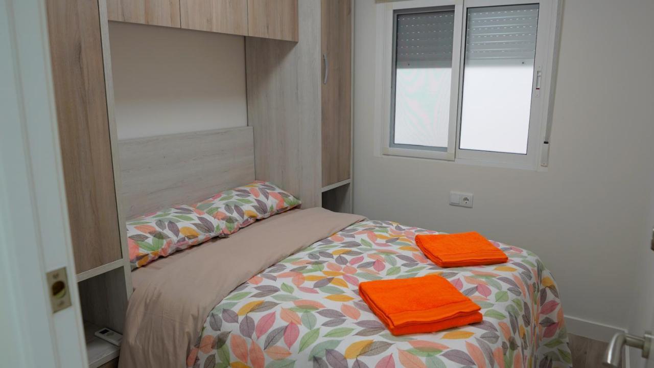 Stylish & Spacious Family Apartment Near Beach & Vibrant Historic Market Alicante Kültér fotó