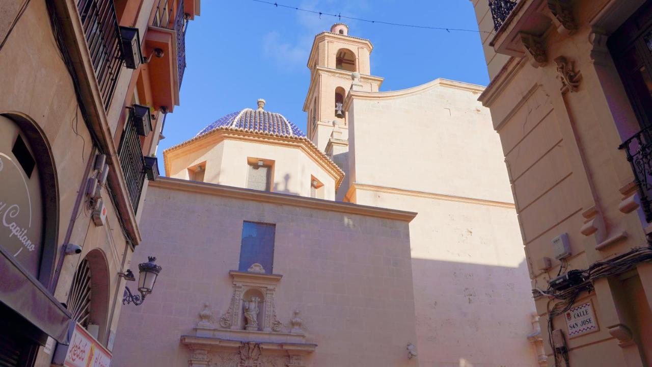 Stylish & Spacious Family Apartment Near Beach & Vibrant Historic Market Alicante Kültér fotó